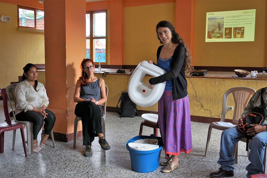 Mona Mijthab, the founder of 2.729 client MoSan, demonstrates MoSan’s ecological sanitation  system