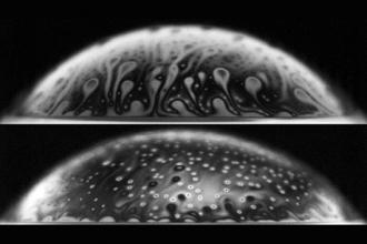 Bursting bubbles launch bacteria from water to air