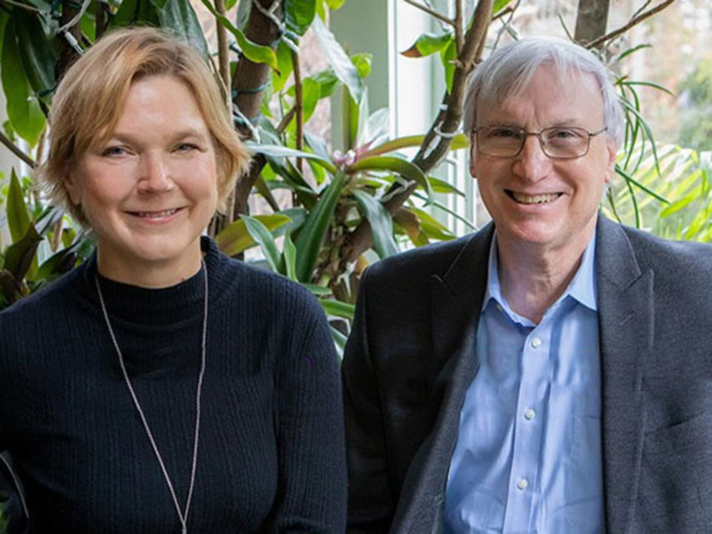 Linda Griffith (left) and Douglas Lauffenburger are recognized by the NAE for their innovative contributions to biological engineering education.