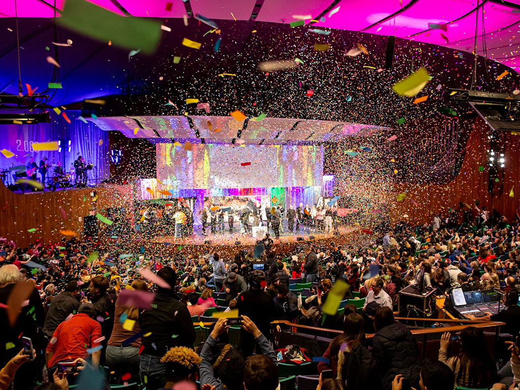 Kresge auditorium covered in confetti