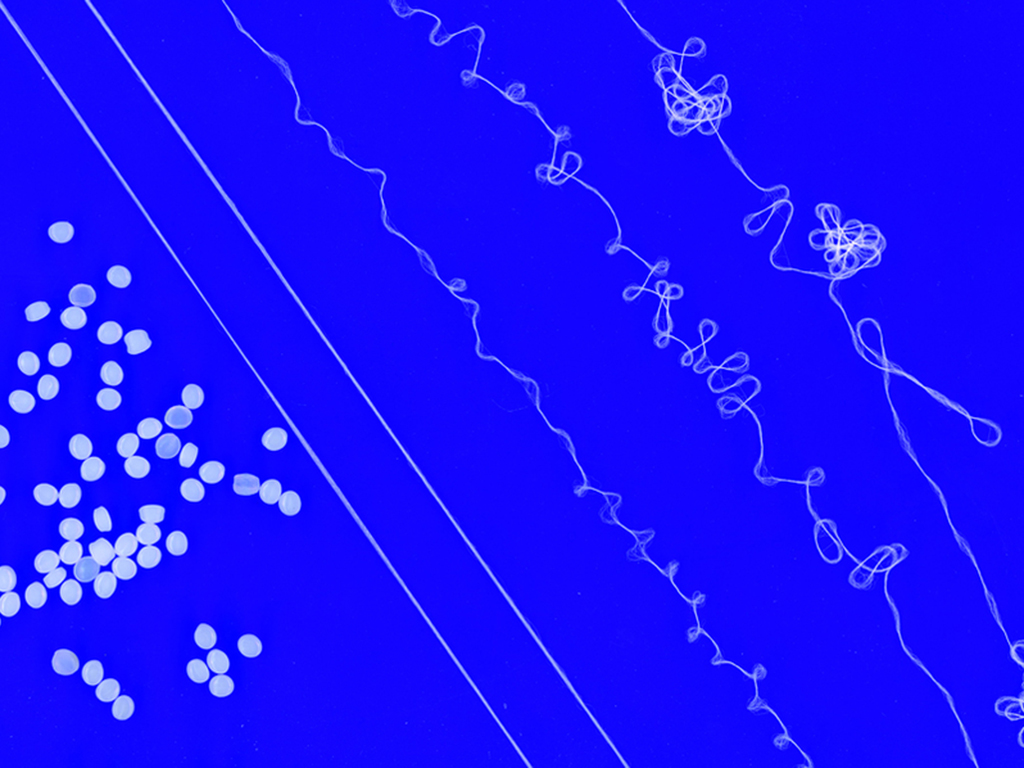 MIT engineers design recyclable elastic yarn