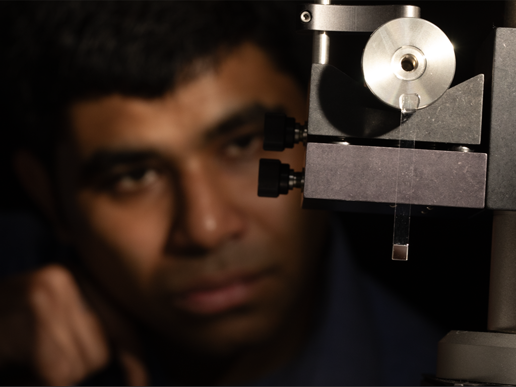 Vivishek Sudhir uses a milligram-mass torsional oscillator, made of fused silica, to measure angular motion as small as 1e-12 rad in 1 s of averaging, such that the noise is only limited by quantum fluctuations of the photons used to make the measurement.