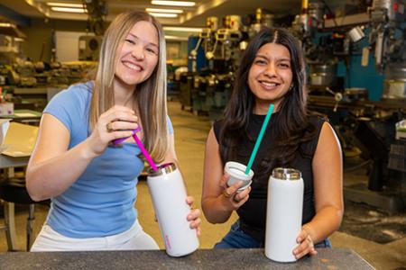 Student Spotlight: Shreya Agarwal and Malia Smith 