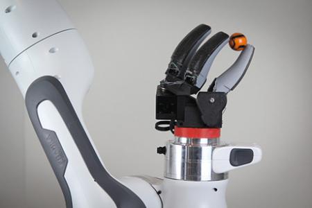 Finger-shaped sensor enables more dexterous robots