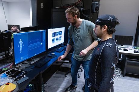 Bridging real human movement with digital technology